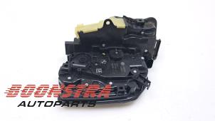 Used Front door lock mechanism 4-door, right BMW 5 serie Touring (G31) 540i xDrive 3.0 TwinPower Turbo 24V Price € 39,95 Margin scheme offered by Boonstra Autoparts