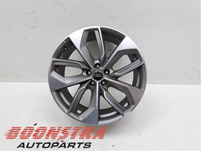 Używane Obrecz Audi e-tron (GEN) 55 quattro Cena € 349,95 Procedura marży oferowane przez Boonstra Autoparts