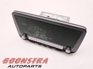 Gebrauchte Navigation Display Hyundai Kona (OS) 39 kWh Preis € 499,95 Margenregelung angeboten von Boonstra Autoparts
