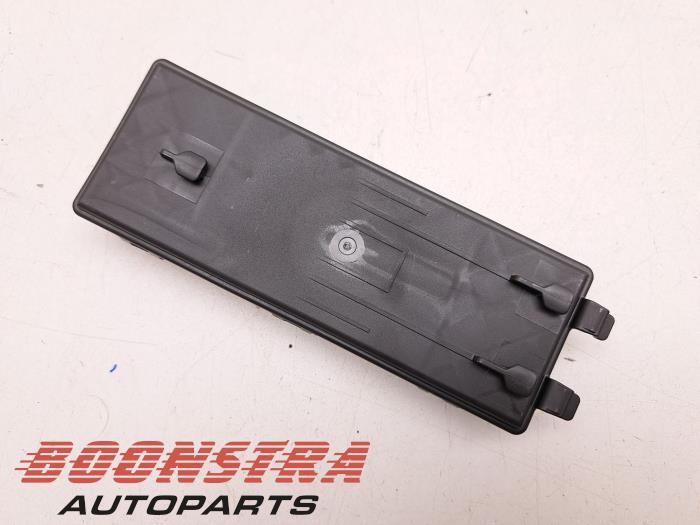 Używane Modul silnika tylnej klapy Lamborghini Urus 4.0 V8 Cena € 49,95 Procedura marży oferowane przez Boonstra Autoparts