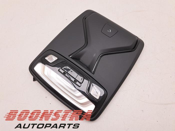 Begagnade Innerbelysning, fram BMW 3 serie Touring (G21) 318i 2.0 TwinPower Turbo 16V Pris € 48,95 Marginaltabell erbjuds av Boonstra Autoparts