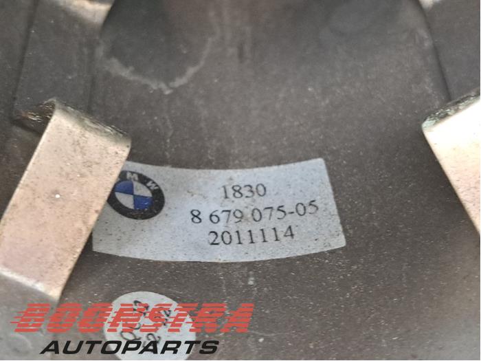 Exhaust rear silencer from a BMW 3 serie Touring (G21) 318i 2.0 TwinPower Turbo 16V 2023