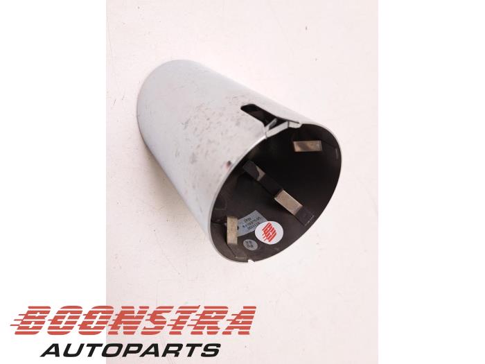 Exhaust rear silencer from a BMW 3 serie Touring (G21) 318i 2.0 TwinPower Turbo 16V 2023