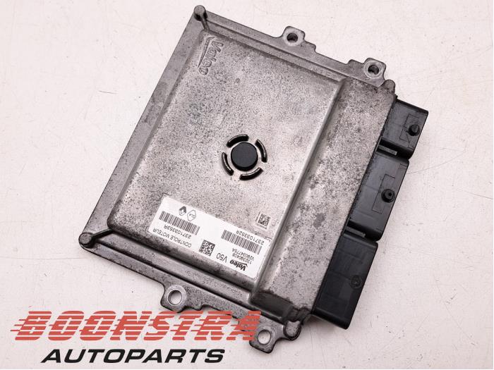 Used Engine management computer Renault Clio IV (5R) 0.9 Energy TCE 90 12V Price € 49,95 Margin scheme offered by Boonstra Autoparts