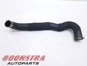 Used Intercooler hose Landrover Discovery III (LAA/TAA) 2.7 TD V6 Price € 30,19 Inclusive VAT offered by Boonstra Autoparts