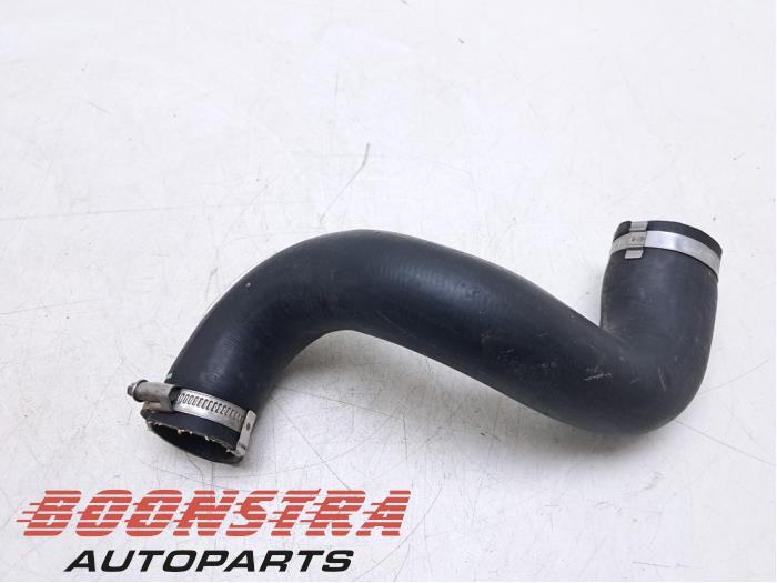 Gebrauchte Intercooler Schlauch Landrover Discovery III (LAA/TAA) 2.7 TD V6 Preis € 36,24 Mit Mehrwertsteuer angeboten von Boonstra Autoparts