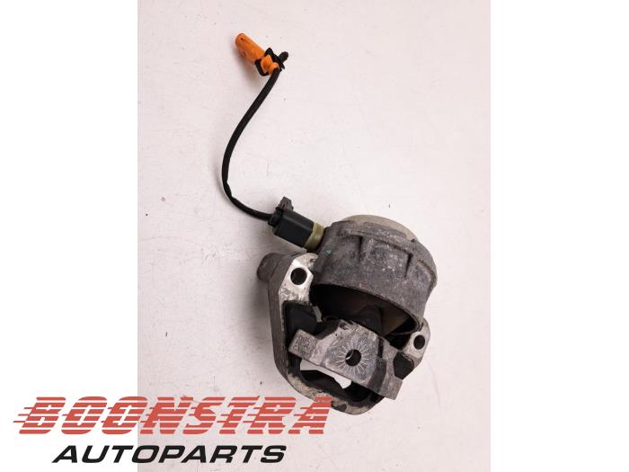 Used Engine mount Audi A6 Avant (C7) 2.0 TDI 16V Price € 29,95 Margin scheme offered by Boonstra Autoparts