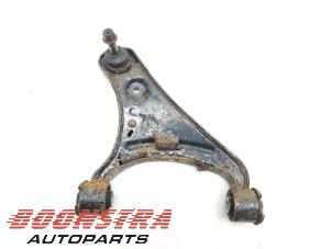 Used Front wishbone, left Landrover Discovery III (LAA/TAA) 2.7 TD V6 Price € 62,86 Inclusive VAT offered by Boonstra Autoparts