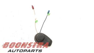 Used Antenna Volkswagen Transporter T5 2.5 TDi Price € 36,24 Inclusive VAT offered by Boonstra Autoparts