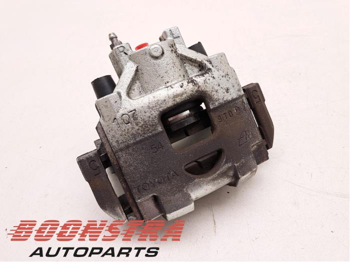 Gebrauchte Bremszange rechts vorne Toyota Yaris III (P13) 1.5 16V Hybrid Preis € 24,95 Margenregelung angeboten von Boonstra Autoparts
