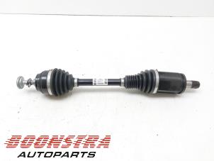 Used Front drive shaft, left BMW 5 serie Touring (G31) 530e xDrive 2.0 Turbo 16V Price € 399,95 Margin scheme offered by Boonstra Autoparts