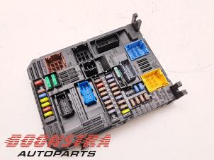 Used Fuse box Citroen C4 Cactus (0B/0P) 1.2 PureTech 110 12V Price € 73,95 Margin scheme offered by Boonstra Autoparts