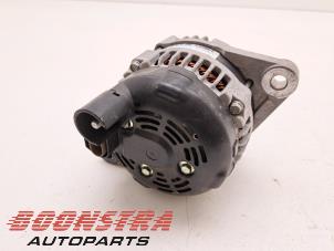 Dynamo van een Fiat 500X (334) 1.4 Multi Air 16V 2016