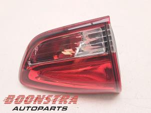 Used Taillight, left Renault Clio IV Estate/Grandtour (7R) 0.9 Energy TCE 12V Price € 24,95 Margin scheme offered by Boonstra Autoparts
