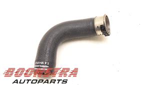 Used Intercooler hose Fiat 500X (334) 1.4 Multi Air 16V Price € 24,95 Margin scheme offered by Boonstra Autoparts