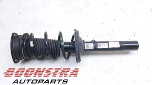 Used Front shock absorber rod, right Volkswagen Golf VII (AUA) 1.0 TSI 12V BlueMotion Price € 49,95 Margin scheme offered by Boonstra Autoparts