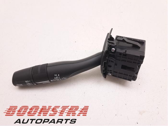 Wiper switch from a Opel Astra K Sports Tourer 1.2 Turbo 12V 2020