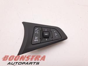 Used Steering wheel mounted radio control Opel Astra K Sports Tourer 1.2 Turbo 12V Price € 24,95 Margin scheme offered by Boonstra Autoparts