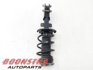 Used Front shock absorber rod, right Peugeot 5008 II (M4/MC/MJ/MR) 1.2 12V e-THP PureTech 130 Price € 48,95 Margin scheme offered by Boonstra Autoparts