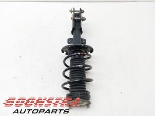 Used Front shock absorber rod, left Peugeot 5008 II (M4/MC/MJ/MR) 1.2 12V e-THP PureTech 130 Price € 48,95 Margin scheme offered by Boonstra Autoparts