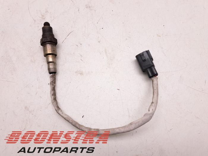 Usagé Sonde lambda Peugeot 108 1.0 12V Prix € 24,95 Règlement à la marge proposé par Boonstra Autoparts