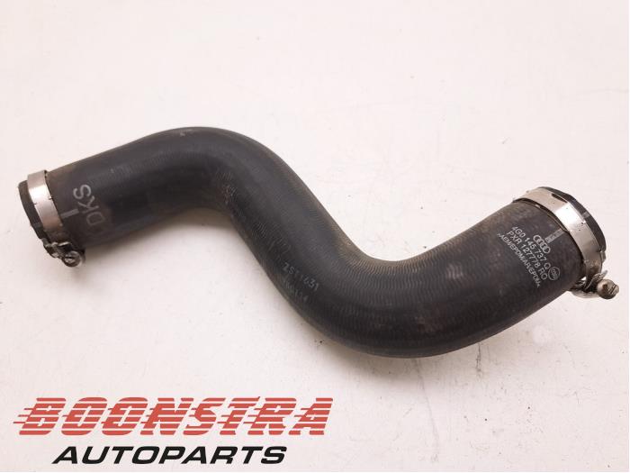 Usagé Tuyau intercooler Audi A6 Avant (C7) 2.0 TDI 16V Prix € 29,95 Règlement à la marge proposé par Boonstra Autoparts