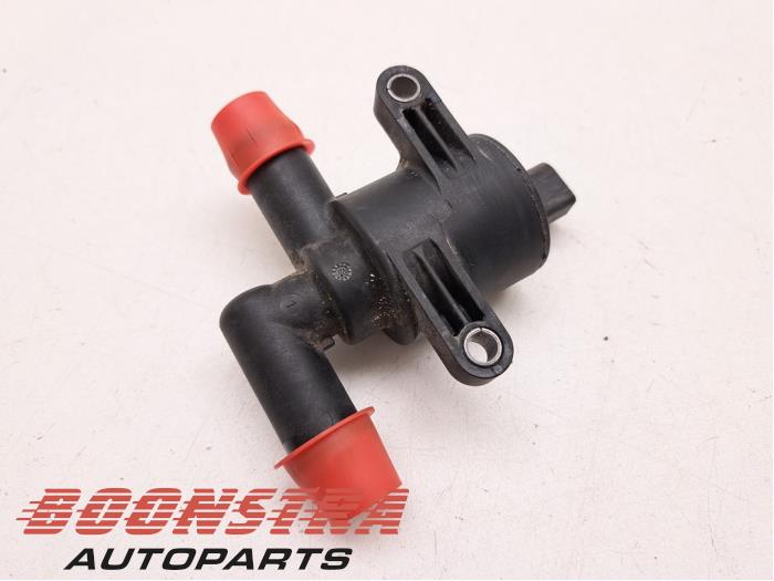 Begagnade Extra vattenpump Audi A6 Avant (C7) 2.0 TDI 16V Pris € 24,95 Marginaltabell erbjuds av Boonstra Autoparts