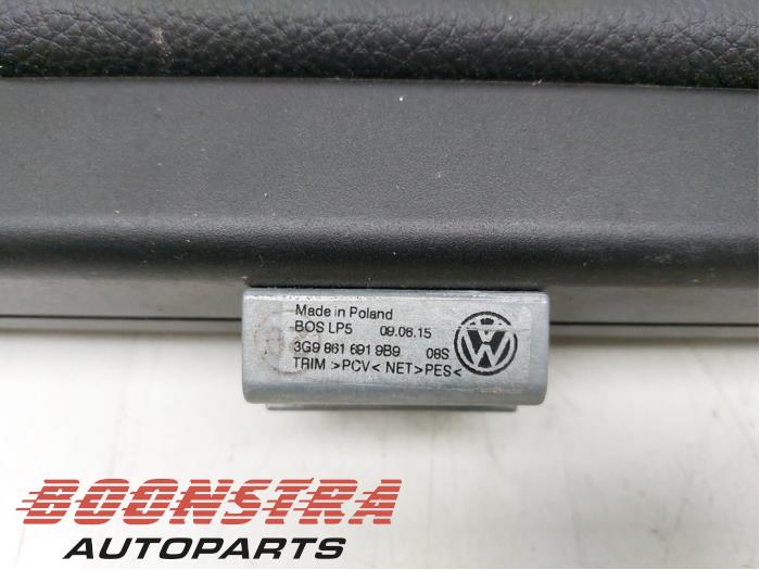 Gepäcknetz van een Volkswagen Passat