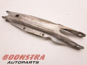 Used Rear wishbone, right Mercedes A (177.0) 1.3 A-200 Turbo 16V Price € 24,95 Margin scheme offered by Boonstra Autoparts