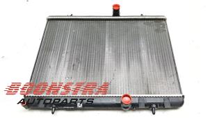 Used Radiator Citroen C4 Berline (NC) 1.6 Hdi 90 Price € 24,95 Margin scheme offered by Boonstra Autoparts