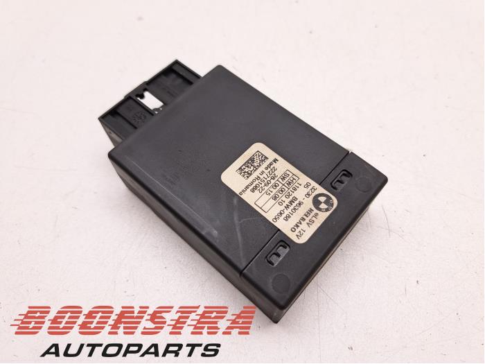 Usagé Module pompe carburant BMW iX (I20) xDrive40 77 kWh Prix € 54,95 Règlement à la marge proposé par Boonstra Autoparts