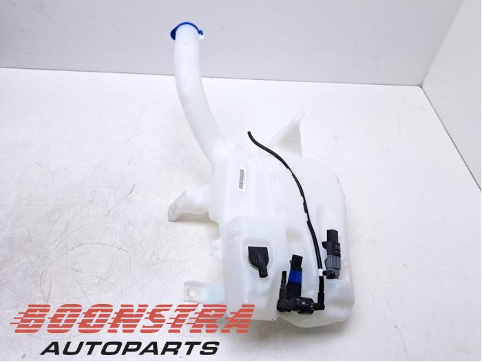 Front windscreen washer reservoir from a Ford Mondeo V 2.0 EcoBlue 2019