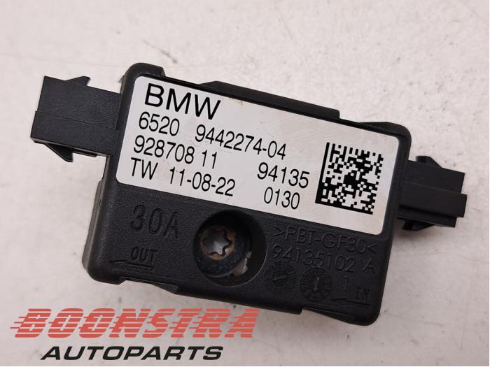 Antenna Amplifier BMW iX xDrive40 77 kWh - 92870811