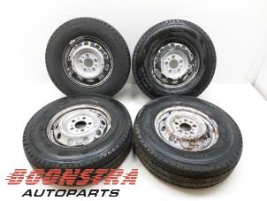 Used Set of wheels + tyres Peugeot Boxer (U9) 2.2 HDi 120 Euro 4 Price € 254,04 Inclusive VAT offered by Boonstra Autoparts