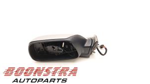Used Wing mirror, left Jeep Grand Cherokee (WH/WK) 5.7 V8 Hemi Price € 79,95 Margin scheme offered by Boonstra Autoparts