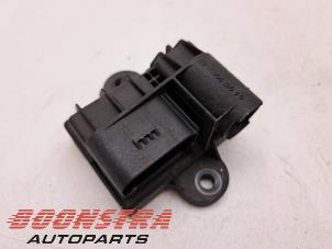 Used Glow plug relay Mercedes Vito (447.6) 2.2 114 CDI 16V Price € 30,19 Inclusive VAT offered by Boonstra Autoparts