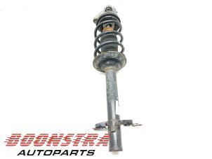 Used Front shock absorber rod, right Peugeot Boxer (U9) 2.0 BlueHDi 130 Price € 39,95 Margin scheme offered by Boonstra Autoparts