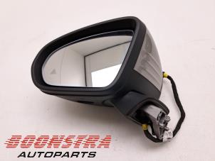 Used Wing mirror, left Mercedes A (177.0) 1.3 A-200 Turbo 16V Price € 199,95 Margin scheme offered by Boonstra Autoparts