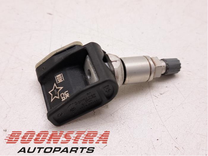 Begagnade Däcktryckssensor BMW iX3 80 kWh Pris € 29,95 Marginaltabell erbjuds av Boonstra Autoparts