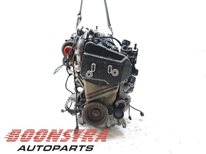 Motor van een Mercedes-Benz A (W176) 1.5 A-180 CDI, A-180d 16V 2013