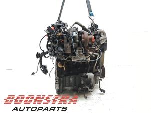 Motor van een Mercedes-Benz A (W176) 1.5 A-180 CDI, A-180d 16V 2013