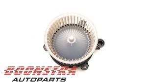Used Heating and ventilation fan motor Opel Karl 1.0 12V Price € 28,95 Margin scheme offered by Boonstra Autoparts