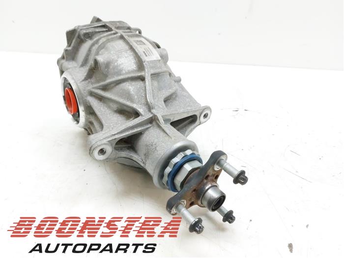 Rear differential from a BMW 3 serie (G20) 318i 2.0 TwinPower Turbo 16V 2022