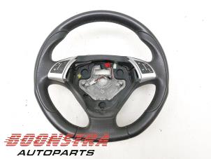 Used Steering wheel Fiat Punto III (199) 0.9 TwinAir Price € 99,95 Margin scheme offered by Boonstra Autoparts