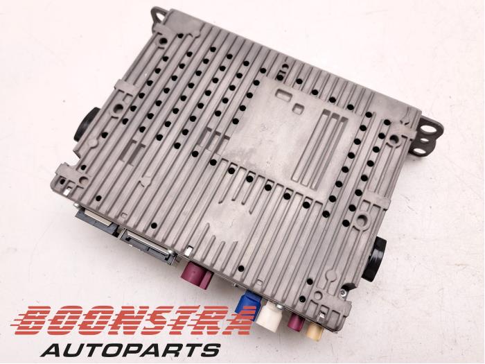 Navigation module from a BMW 3 serie (G20) 318i 2.0 TwinPower Turbo 16V 2022