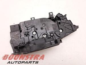 Used Rear door mechanism 4-door, right BMW 3 serie (G20) 318i 2.0 TwinPower Turbo 16V Price € 67,95 Margin scheme offered by Boonstra Autoparts