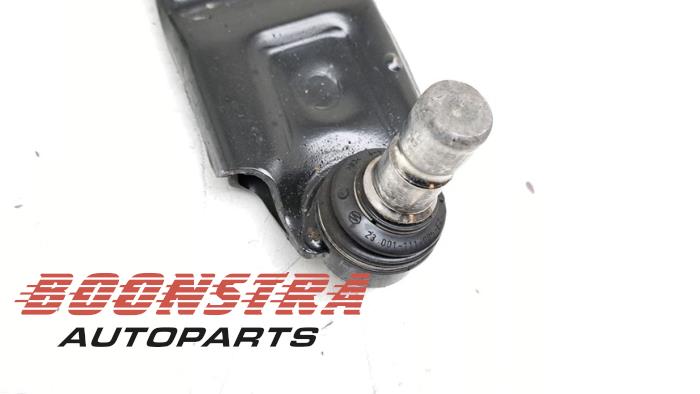 Bras de suspension avant droit d'un MINI Clubman (F54) 1.5 Cooper 12V 2018
