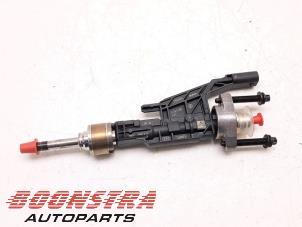 Used Injector (petrol injection) BMW 3 serie Touring (G21) 318i 2.0 TwinPower Turbo 16V Price € 34,95 Margin scheme offered by Boonstra Autoparts