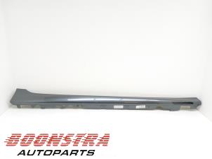 Used Side skirt, right BMW 3 serie (G20) 318i 2.0 TwinPower Turbo 16V Price € 74,95 Margin scheme offered by Boonstra Autoparts