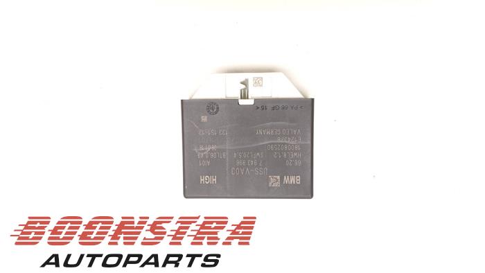 Usados Módulo PDC BMW 5 serie (G30) 520i 2.0 TwinPower Turbo 16V Precio € 24,95 Norma de margen ofrecido por Boonstra Autoparts